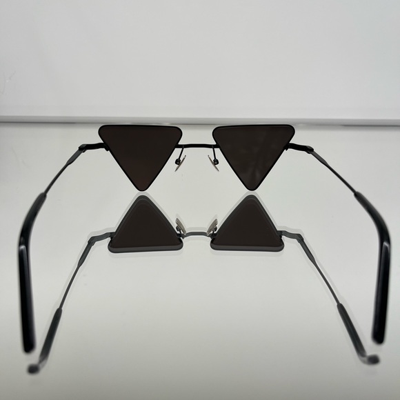 Saint Laurent Sunglasses - Picture 2 of 11